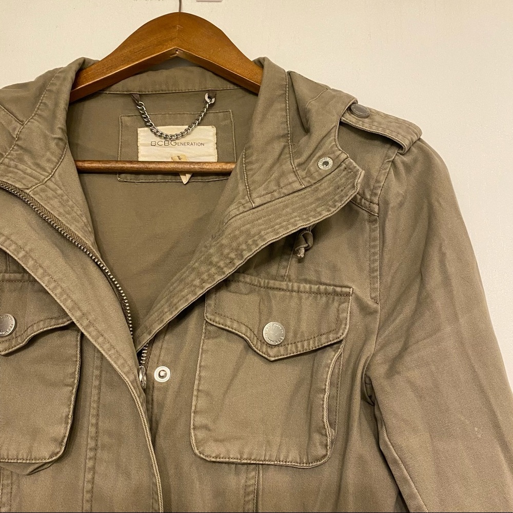Bcbgeneration Utility Jacket Size Small - image 2